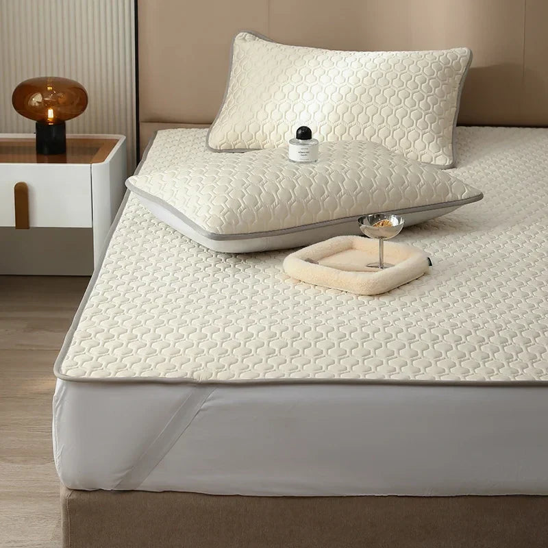 Decobites Ultra-thick Natural Latex Bed Mat with Lyocell Fabric for Cool Sleep