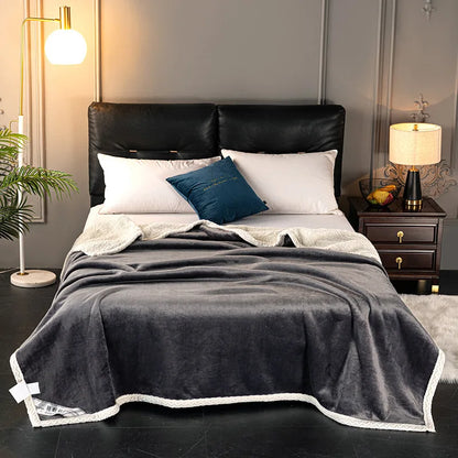 Manta de sofá de terciopelo de doble capa DecorBites™: lujosamente cálida y suave para la piel