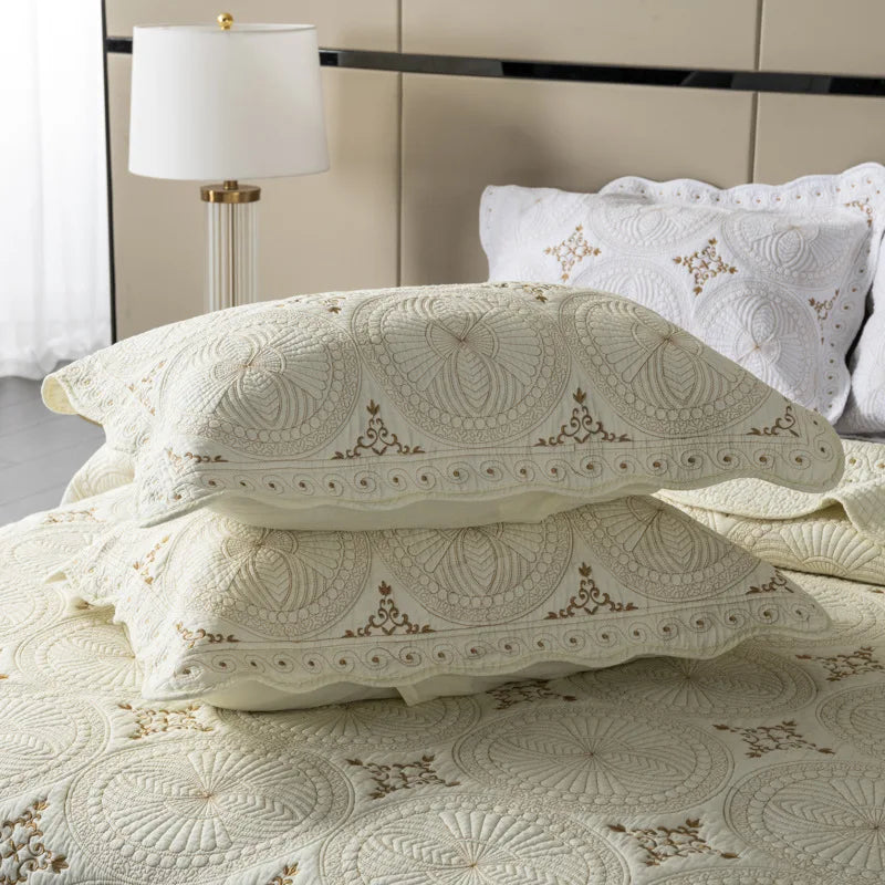 Decobites Gold Embroidery Cotton Bohemia Quilt Set - 3PCS Coverlet & Pillowcase