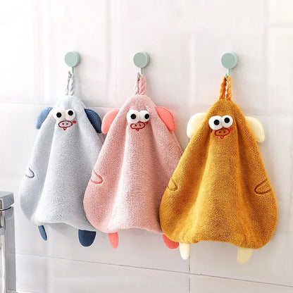 DecorBites™ Cartoon Pig Hand Towel Set