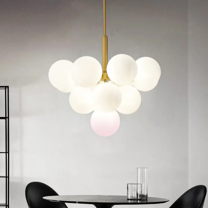 Lámpara colgante con globo de cristal DecorBites™: Lujo moderno para la decoración del hogar y la iluminación de restaurantes