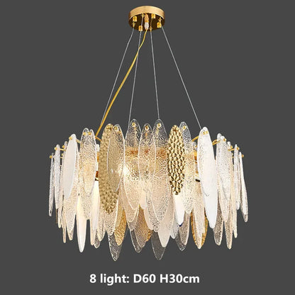 Lámparas colgantes LED DecorBites™ con cadena metálica dorada para una sala de estar moderna y lujosa