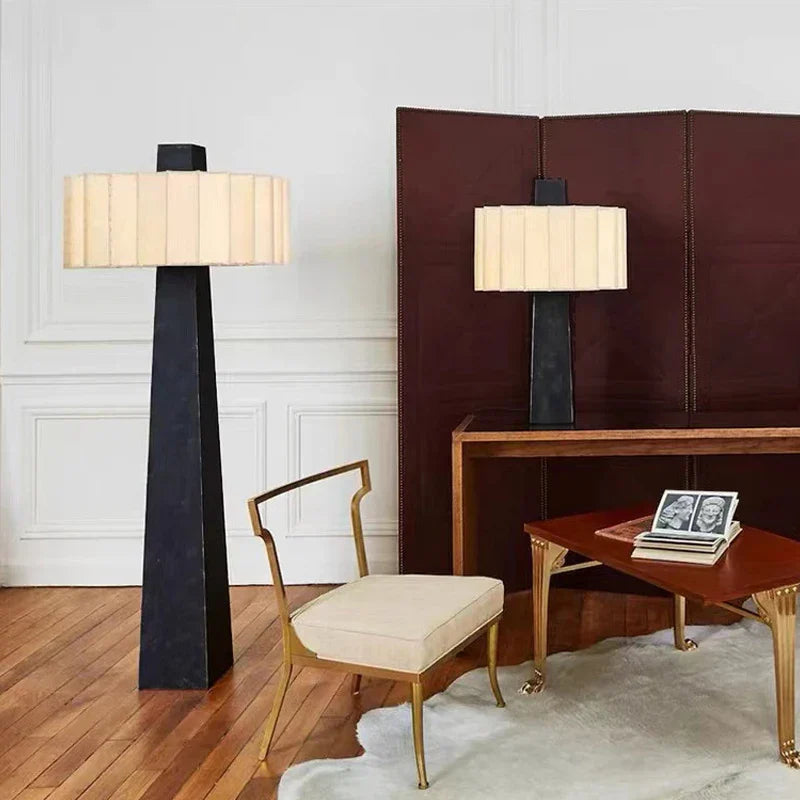 Lámpara de pie LED DecorBites™: Diseño nórdico moderno para el salón y el dormitorio