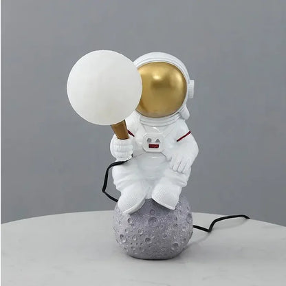 ديكور فني لغرفة الأطفال من DecorBites™ مصباح مكتبي