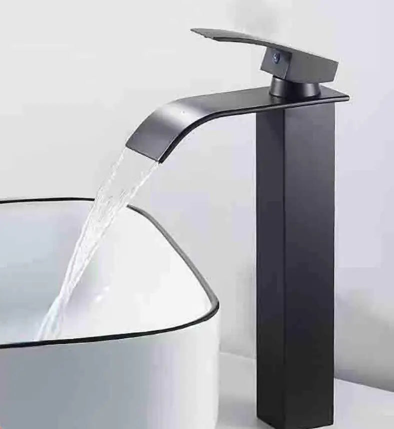 Grifo de baño oro rosa de latón Decorbites™: Mezclador de cascada para lavabo
