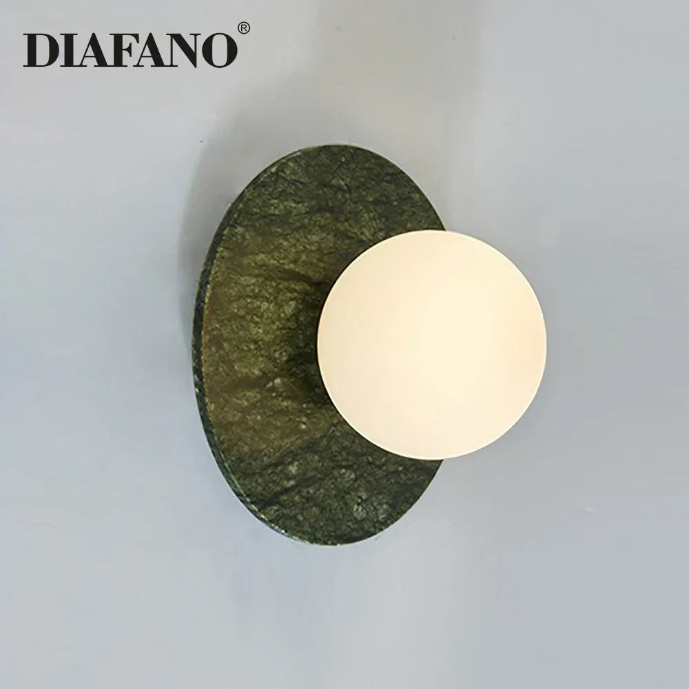 Lámpara de pared LED DecorBites™ de mármol verde para una decoración de sala de estar de lujo