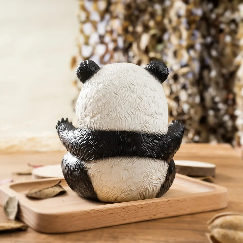 Figuras de panda bebé DecorBites™ de 14 cm: Colección de animales feroces y adorables para decorar el hogar y la oficina.