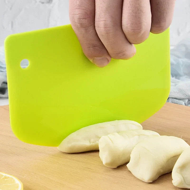 DecorBites™ Cake Spatula Dough Cutter Slicer Scraper Baking Accessories
