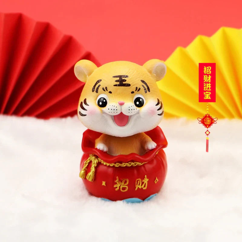 ديكور بايتس™ تمثال النمر المحظوظ | ديكور منزلي مصغر برمز الحظ للعام الجديد