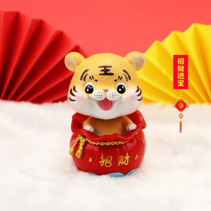 ديكور بايتس™ تمثال النمر المحظوظ | ديكور منزلي مصغر برمز الحظ للعام الجديد