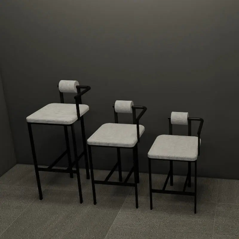 Silla de bar estilo industrial DecorBites™: Taburete alto para el hogar y la recepción, diseño nórdico