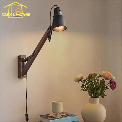 Lámpara de pared DecorBites™ LED de brazo articulado y poste largo, madera maciza, ajustable, diseño industrial