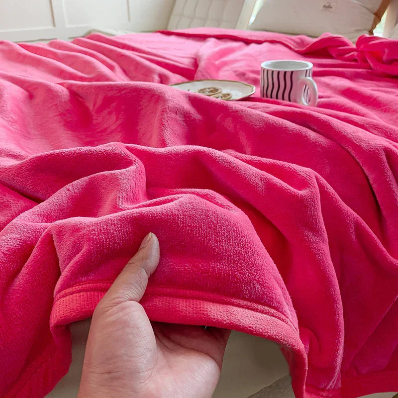 DecorBites™ Coral Velvet Summer Blanket: Extra Soft, Skin-friendly, Machine Washable