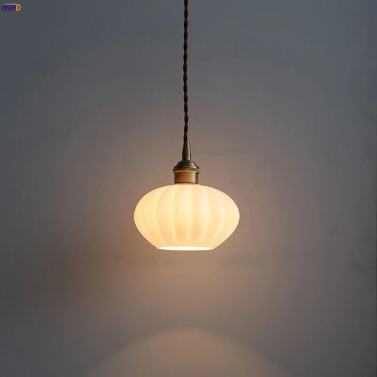 DecorBites™ مصباح LED معلق من النحاس والزجاج الأبيض لديكور غرفة المعيشة الحديثة