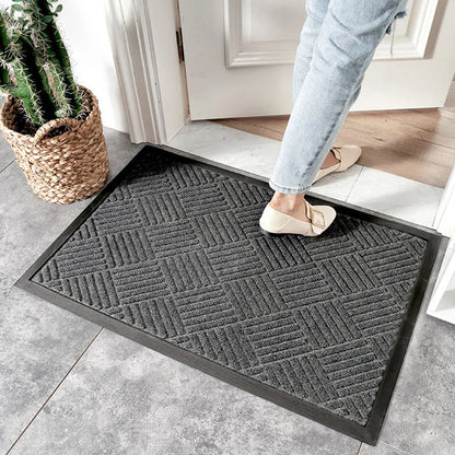 Decobites Rubber Front Door Mat | Shoe Scraper | Indoor Outdoor Doormat | Dirt Resistant Mats