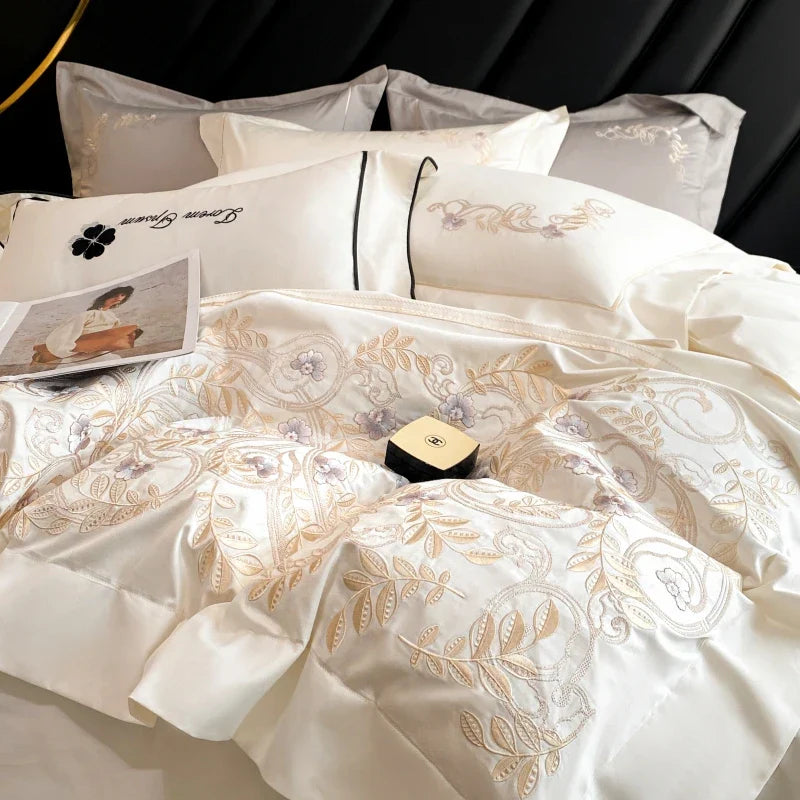 Decobites Luxury Embroidery Wedding Cotton Bedding Set