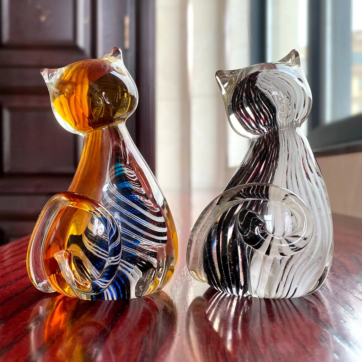 DecorBites™ Hand Blown Glass Cat Figurine, Modern Art Crystal Sculpture, Cute Ornament