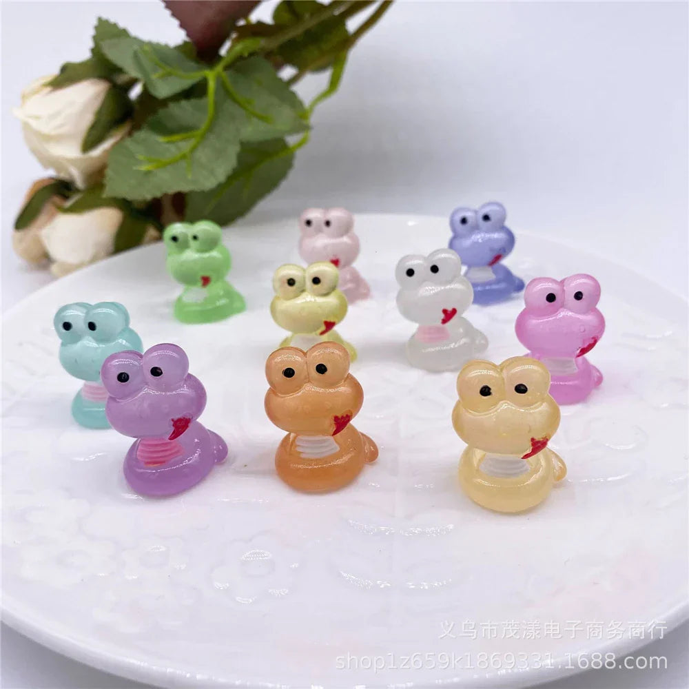 Figuritas de Animales Miniatura Kawaii™ para Decoración del Hogar y Accesorios de Estantería