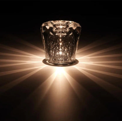 Lámpara de mesa LED recargable DecorBites™ Crystal Diamond | Luz nocturna de cristal con forma de diamante