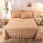 Decobites Nordic Pink Velvet Quilting Bedspread Set with Pillowcases