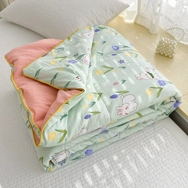 Decobites Summer Comforter Queen Size Lightweight Double Gauze Breathable Blanket