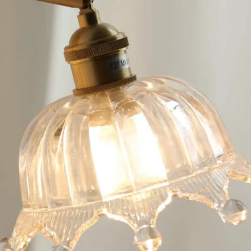 Apliques de pared LED DecorBites™ Crown Glass con interruptor de latón y accesorios para escaleras