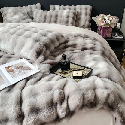 DecorBites™ Gradient Faux Rabbit Fur Bedding Set - Warm Luxury Plush Duvet Cover & Quilt Sets