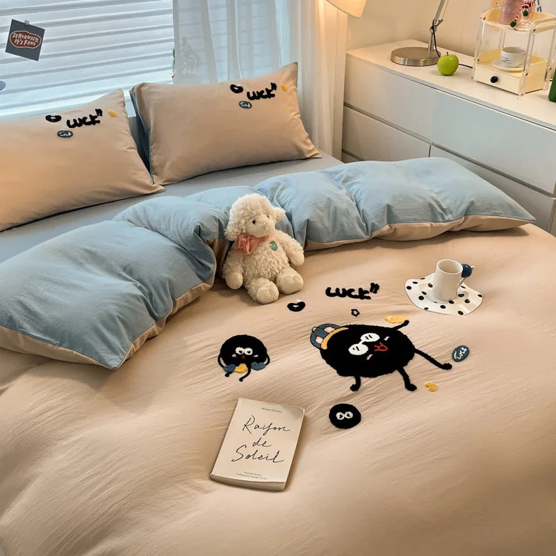 DecorBites™ Cartoon Embroidered Cotton Bedding Set for King/Queen Beds