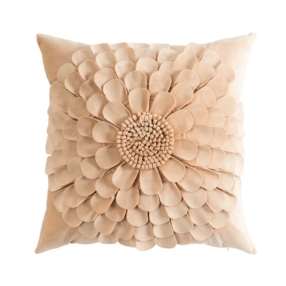 أغطية وسائد مخملية ثلاثية الأبعاد من DecorBites™ بتصميم زهور باللون الأصفر والبيج مقاس 45×45 سم