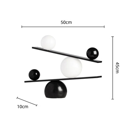 تماثيل متأرجحة معدنية هندسية على شكل كرة ذهبية من DecorBites™ لديكور المنزل