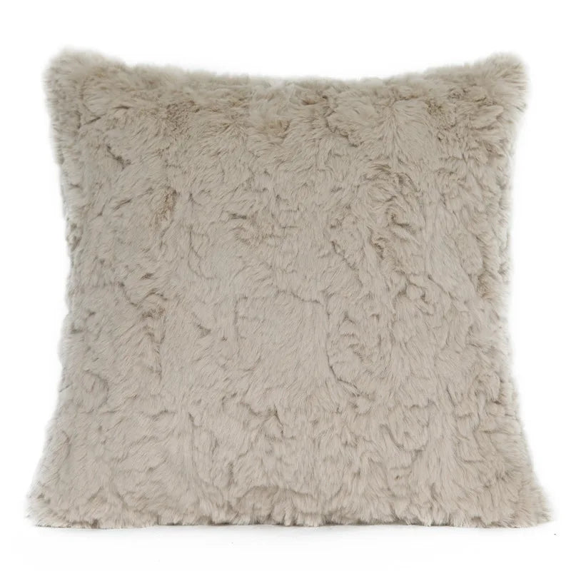 غطاء وسادة قطني من قماش الجاكار بنقشة مربعات باللون البيج الذهبي من DecorBites™ للديكورات الداخلية العصرية