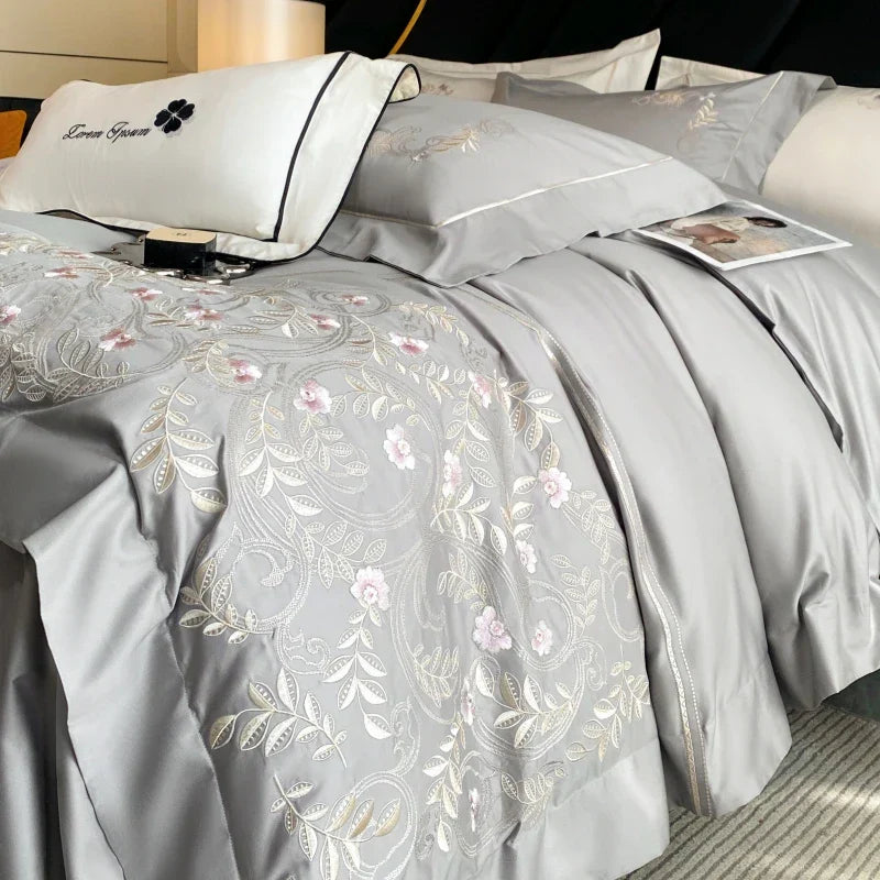 Decobites Luxury Embroidery Wedding Cotton Bedding Set