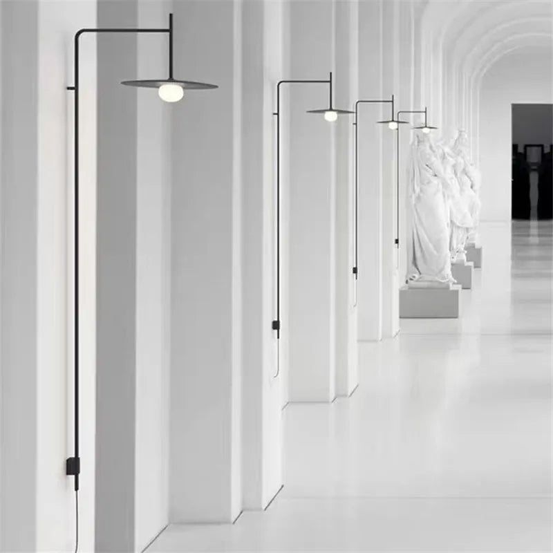 Lámpara de pared DecorBites™ de cristal LED con brazo oscilante largo para sala de estar y estudio