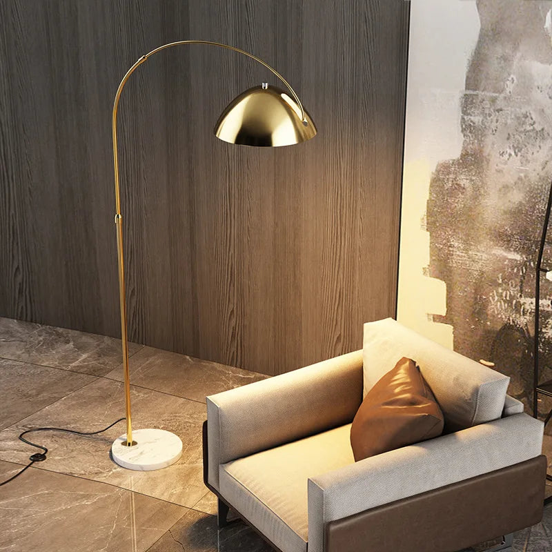 Decorbites™ LED Stehleuchte Gold Schwarz Metall Minimalistisch Modern Wohnzimmer Lampe