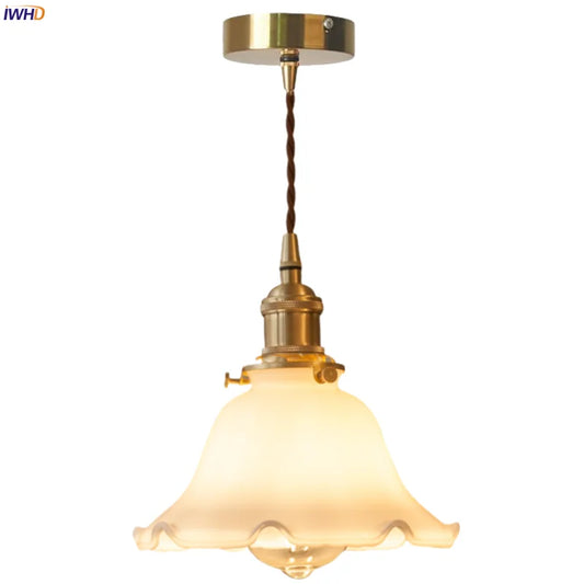 Lámpara colgante LED DecorBites™ de cristal con encaje color crema: estilo vintage latón, ideal para cafeterías, bares y salas de estar.