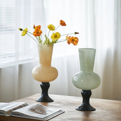 مزهرية زجاجية هندسية عتيقة من DecorBites™ لتزيين المنزل