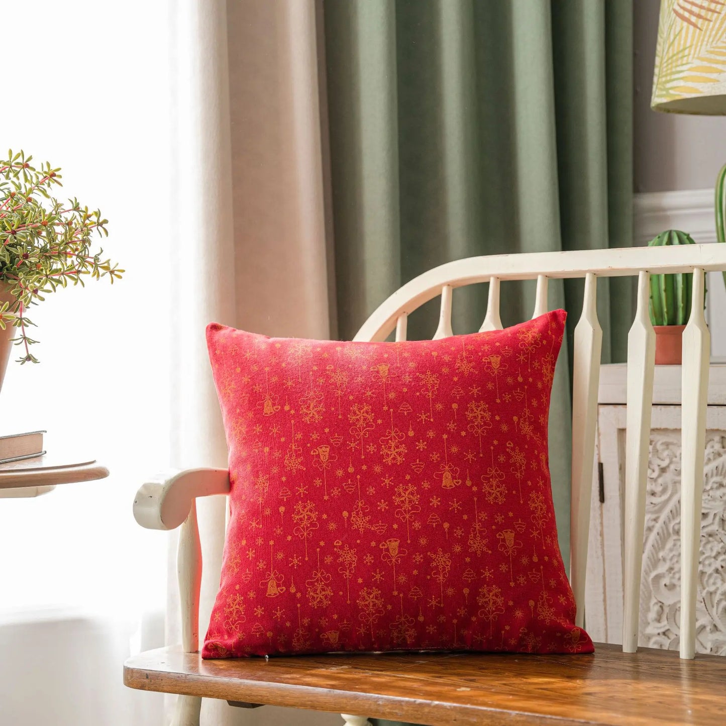 DecorBites™ Christmas Plaid Cushion Cover - Festive Holiday Decor Pillow Case