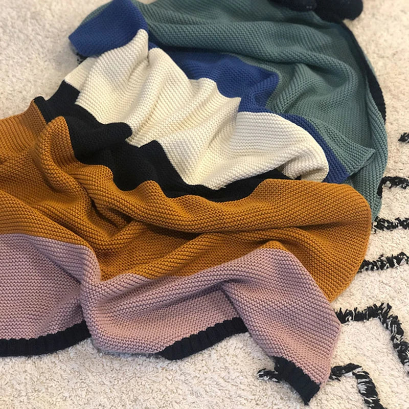 DecorBites™ Knitted Chenille Blanket for Bed Sofa - Soft & Chic Home Decoration