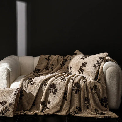 بطانية DecorBites™ المريحة على شكل أرنب صناعي مخملي من مخمل الحليب لتزيين الأريكة الفردية والقيلولة