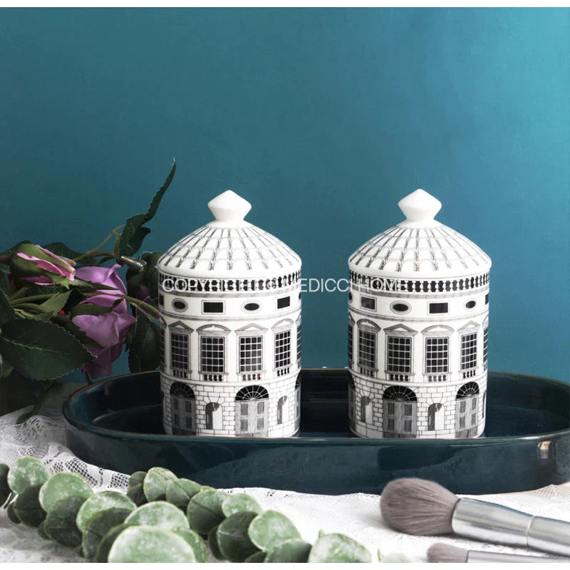 ديكوربايتس™ - شمعدان بخور سيراميكي بتصميم معماري روماني قديم - زينة منزلية فاخرة
