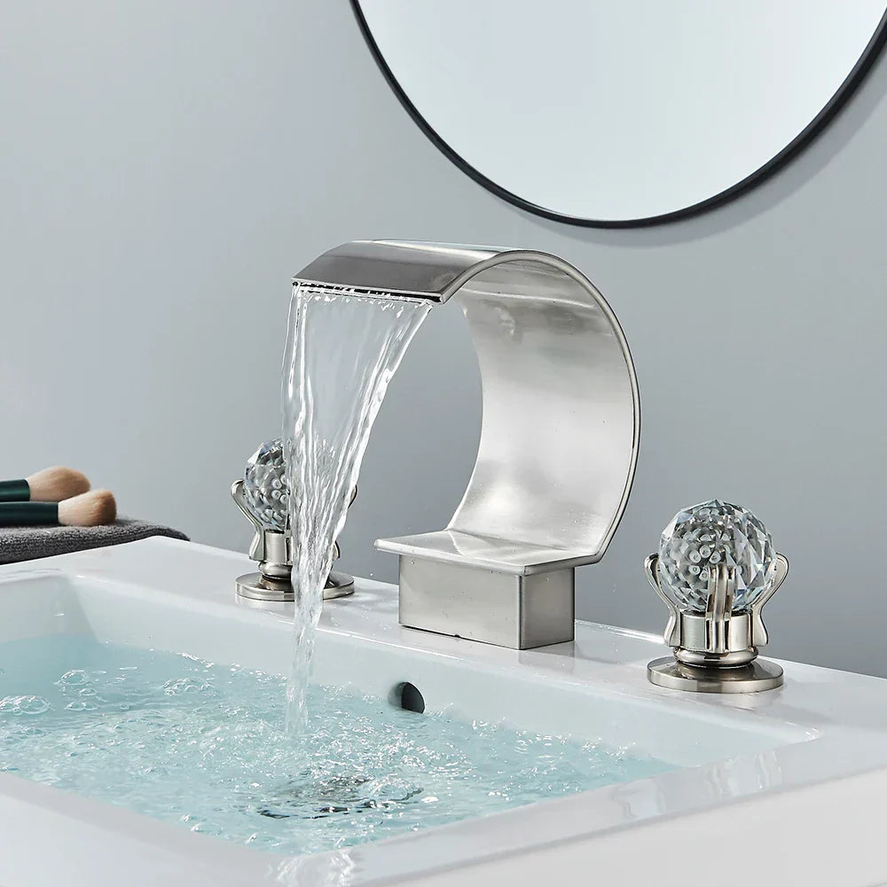 DecorBites™ Brass Bathroom Faucet Set - Kitchen Mixer Tap and Shower Combo