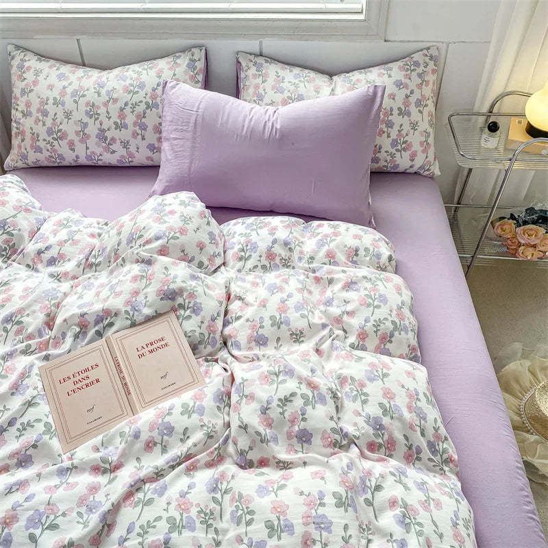 Decobites Cartoon Heart Floral Print Duvet Set with Bed Sheet & Pillowcases