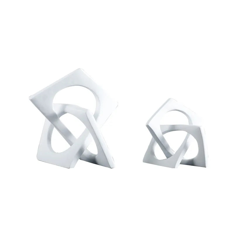 ديكور بايتس™ - منحوتة دائرية مربعة الشكل على شكل صليب هندسي باللون الأبيض - زينة منزلية