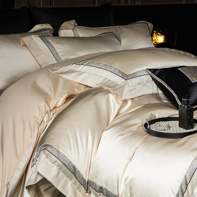 Juego de Ropa de Cama Decorbites™ Luxe en Champán de Algodón Egipcio Sedoso - Tamaños Queen y King