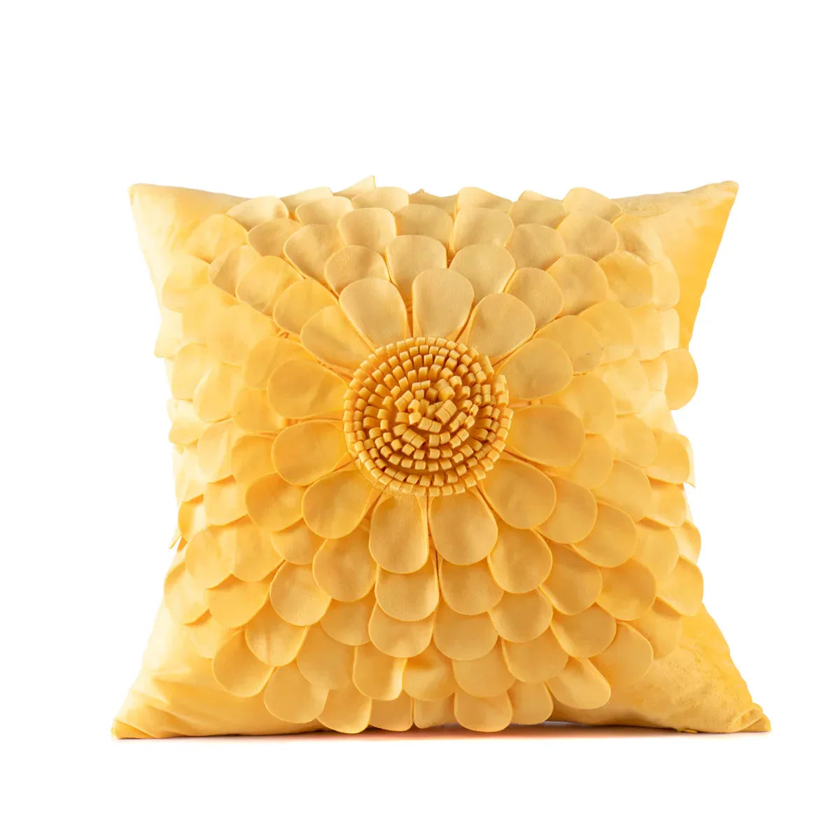 أغطية وسائد مخملية ثلاثية الأبعاد من DecorBites™ بتصميم زهور باللون الأصفر والبيج مقاس 45×45 سم