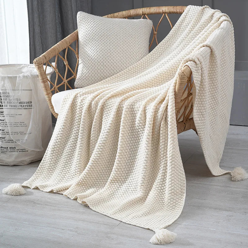 DecorBites™ Knitted Sofa Throw Blanket with Fringe Yarn