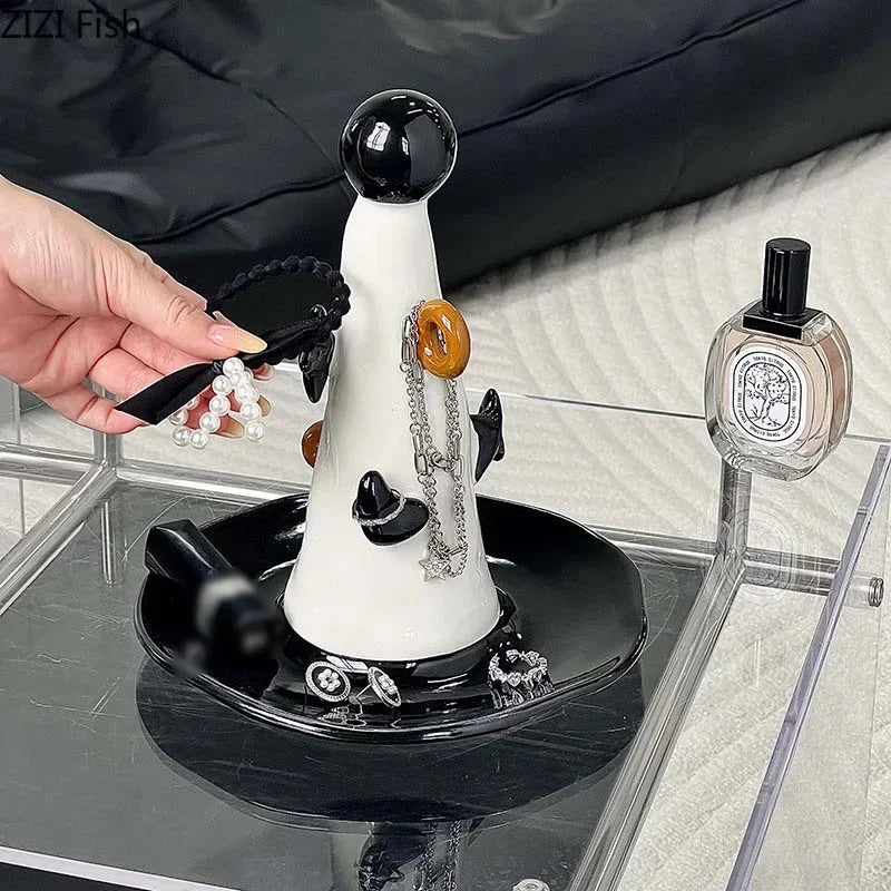 "DecorBites™ Soporte de exhibición de joyas con forma de sombrero de mago, estantes decorativos, soporte para pendientes y collares"