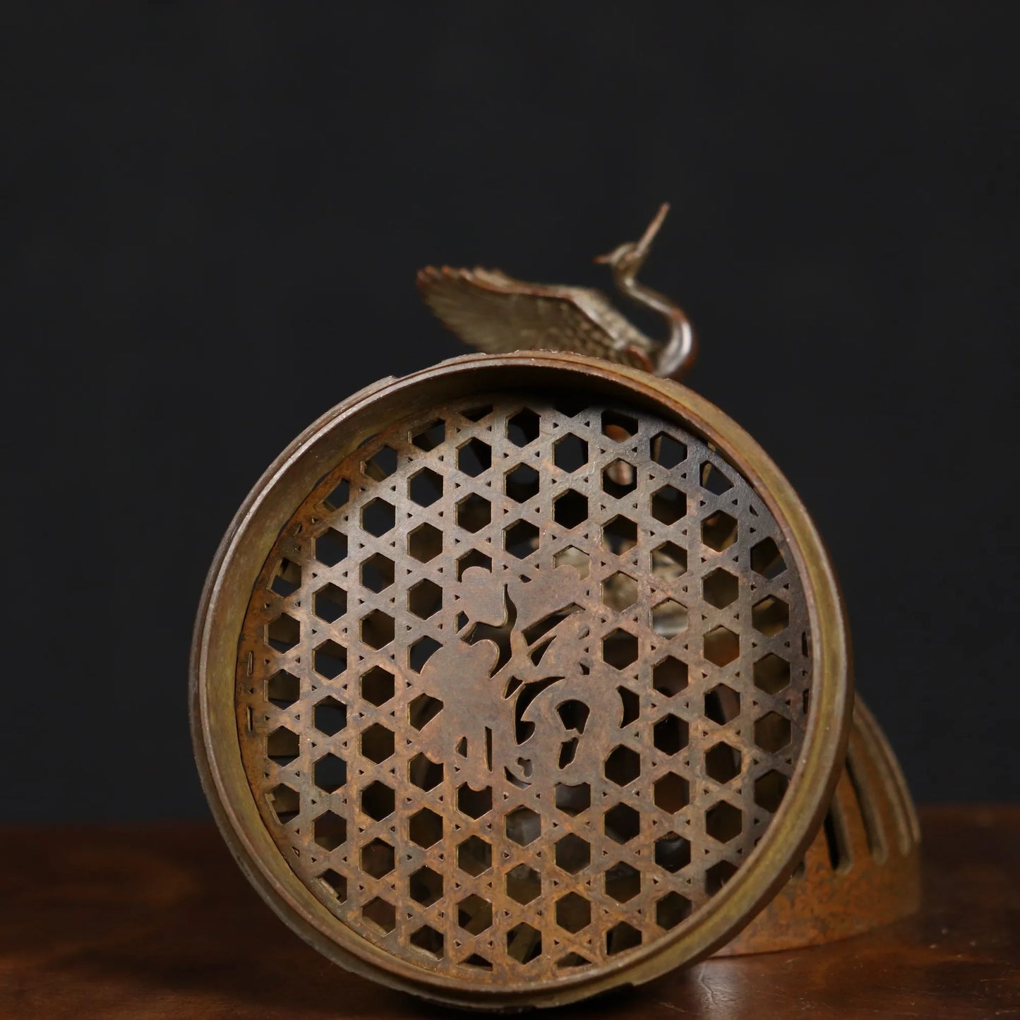 Quemador de incienso Grulla DecorBites™ - Artesanía Su Gong, elegante pieza de decoración para el hogar