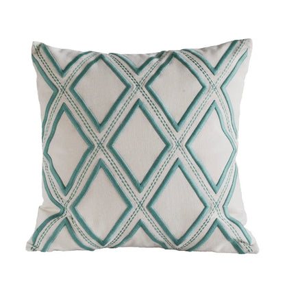 Funda de cojín DecorBites™ con bordado geométrico, azul marino, blanco y amarillo, 50x50 cm, ideal para decoración del hogar.