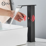 Decorbites™ High Style Smart Sensor Waschbeckenarmatur Kalt-Warm-Mischer Wasserfallhahn